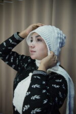White Knit Beanie – Textured Elegance & Soft Warmth   সাদা নিট টুপি – টেক্সচারযুক্ত আভিজাত্য ও নরম উষ্ণতা - Image 4